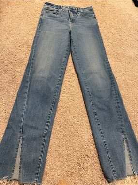 Good American Light Blue Jeans with Front Slits